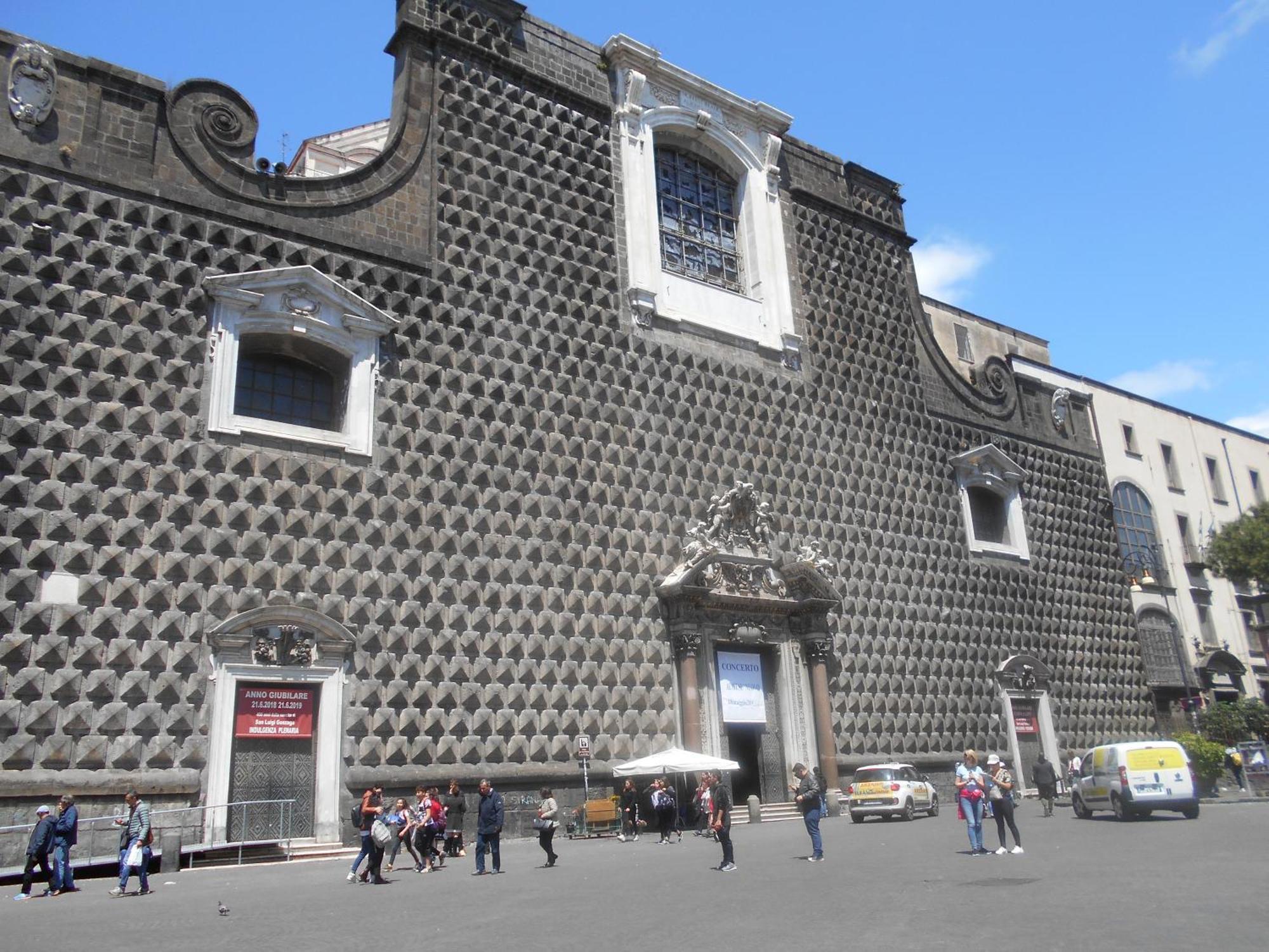 Manuela Apartments Centro storico Napoli Esterno foto